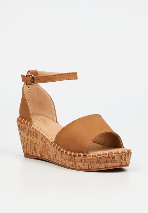 Miss Black - Jayda 5 wedge - brown
