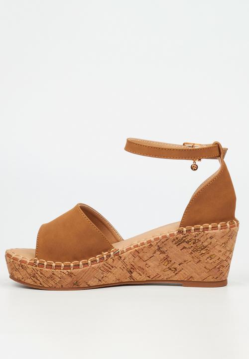 Miss Black - Jayda 5 wedge - brown