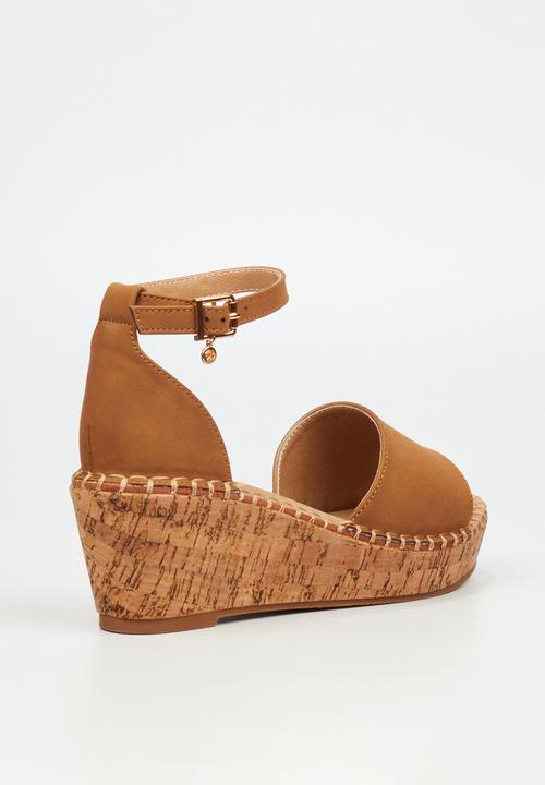 Miss Black - Jayda 5 wedge - brown