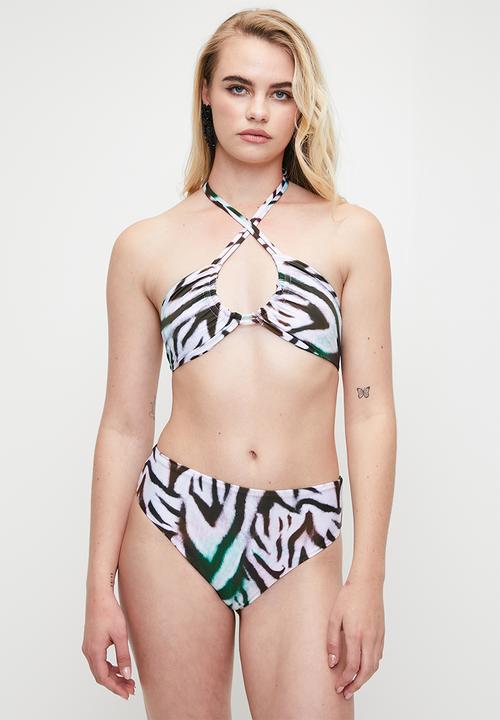 GUESS - Multifunction Triangle Bikini Top - Zebra Small Print