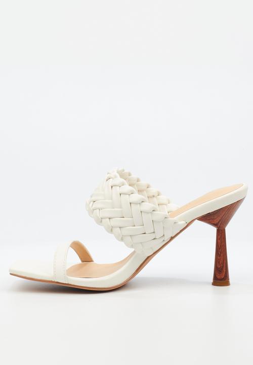 Miss Black - Mocha 1 mule - white