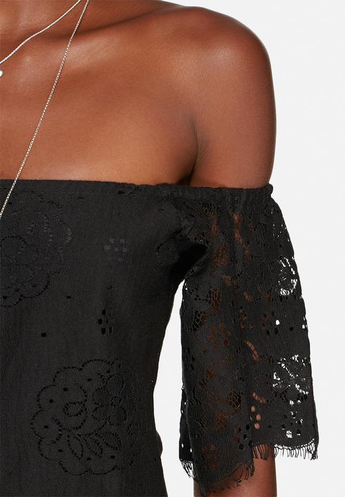Glamorous - Lace off shoulder dress