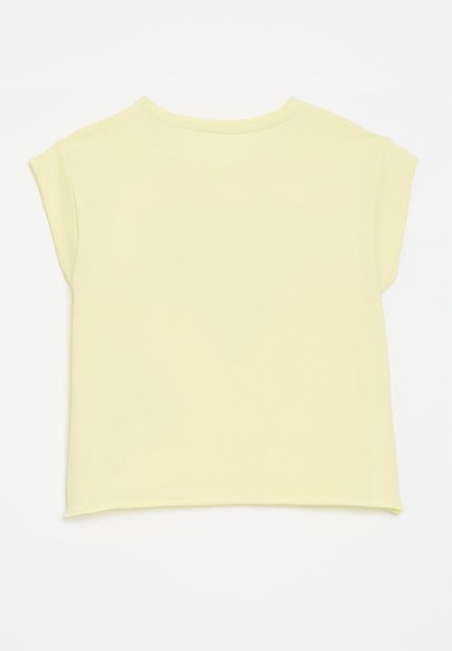 GUESS - Cropped short sleeve T-shirt core - cornsilk