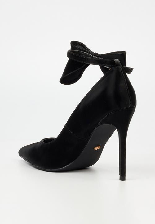 Miss Black - Lola 32 court - black