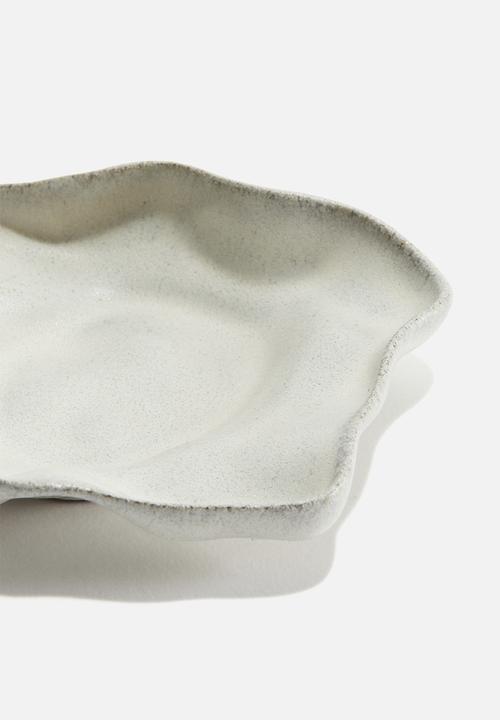 H&M - Terracotta tray - white