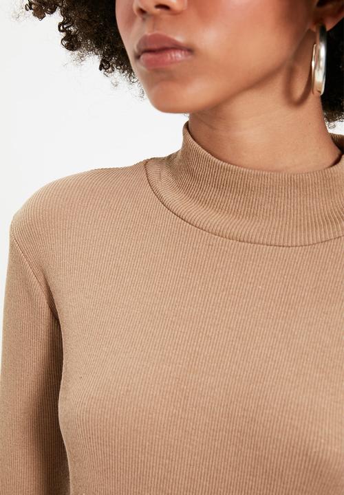 Trendyol - Fitted/Situated Collar Long Sleeve Ribbed Stretch Knit Blouse - Mink