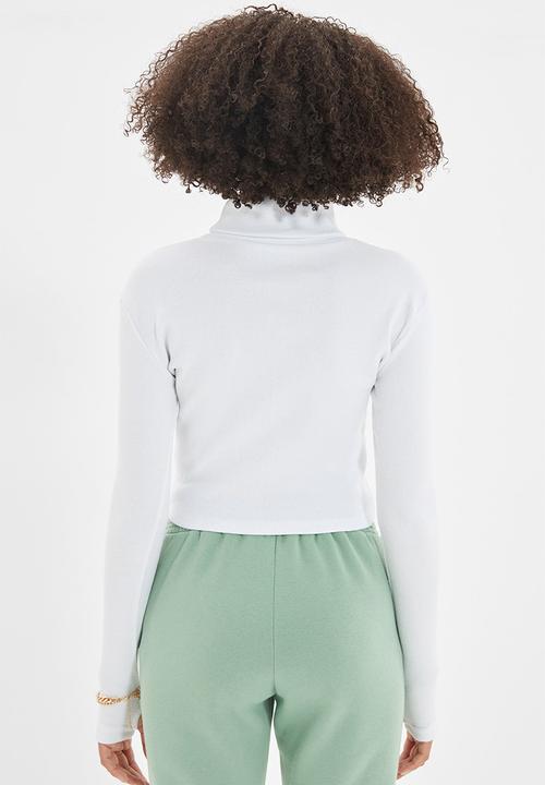 Trendyol - Fitted crop turtleneck finger detailed ribbed stretchy blouse - white