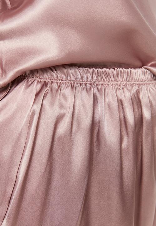 Trendyol - Plus Strap Satin Pajamas Set - Pink