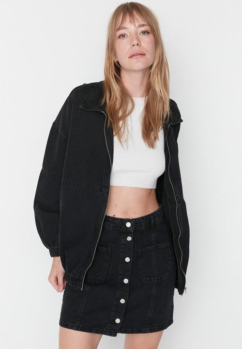 Trendyol - Zippered Oversized Bomber Denim Jacket - Black