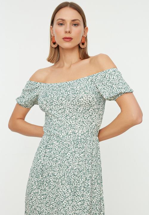 Trendyol - Carmen Collar Printed Ribbed Knitted Dress - Mint
