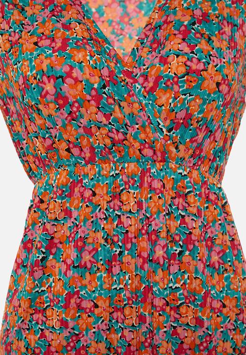 Trendyol - Plus A-line Floral Pattern Knitted Dress - Multi