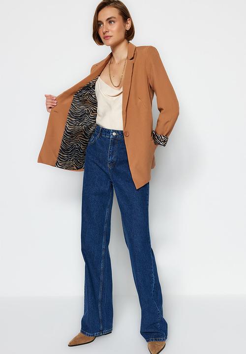 Trendyol - Regular Woven Blazer Jacket with Lining Detail - Camel
