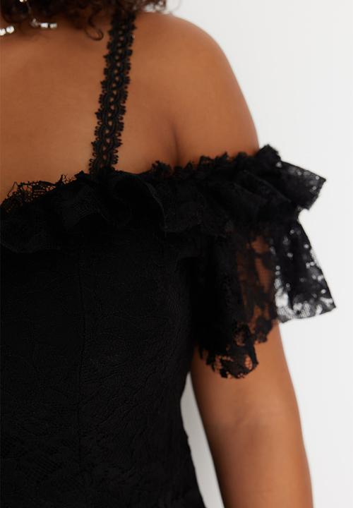 Trendyol - Plus size strap a-line lace maxi evening dress - black