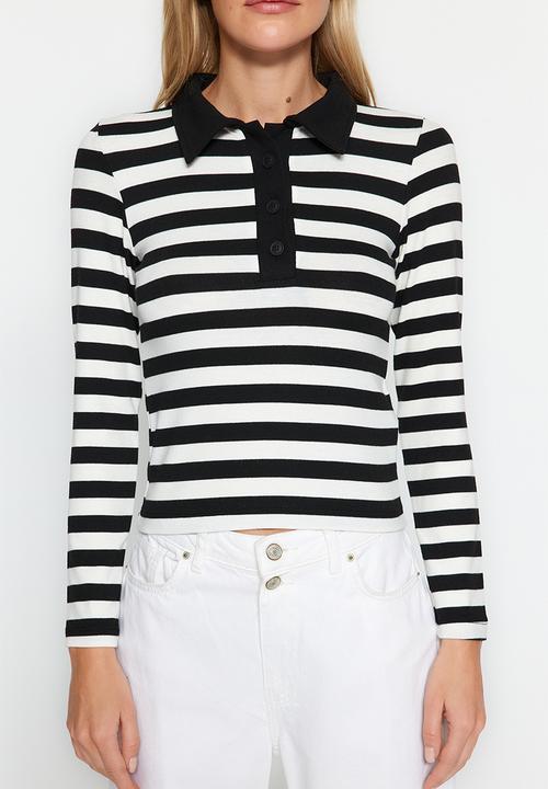 Trendyol - Striped fitted/simple polo collar knitted top with buttons - black