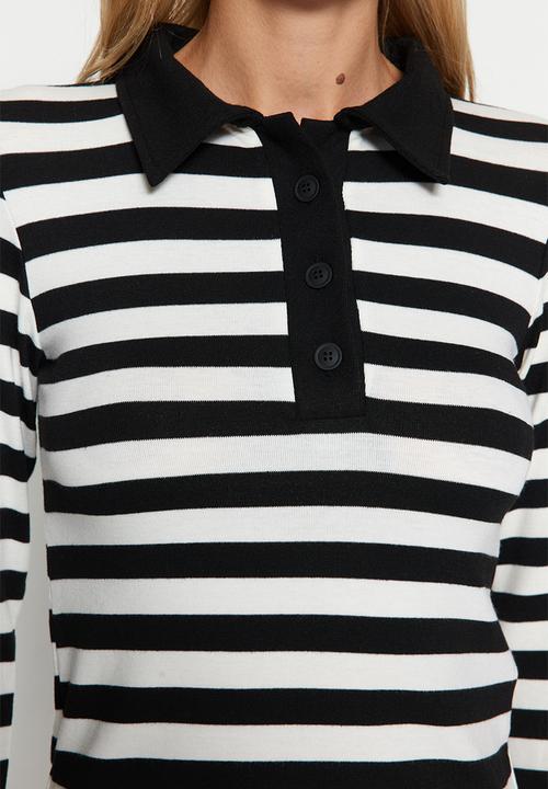 Trendyol - Striped fitted/simple polo collar knitted top with buttons - black