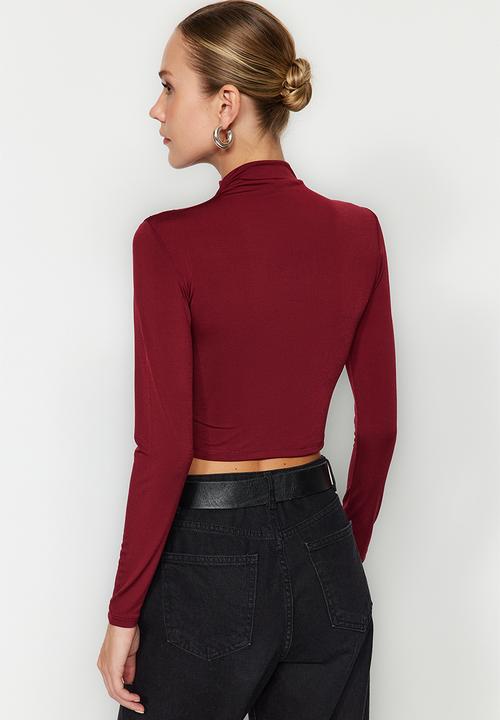 Trendyol - Stand-up collar draped crop blouse - burgundy