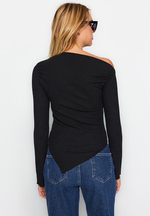 Trendyol - Draped Boat Neck Asymmetrical Knitted Blouse - Black