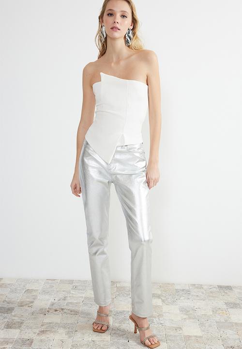Trendyol - Body-Sitting Woven Bustier - Bridal White