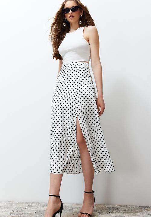 Trendyol - Polka Dot Slit Detail Viscose Midi Woven Skirt - Ecru