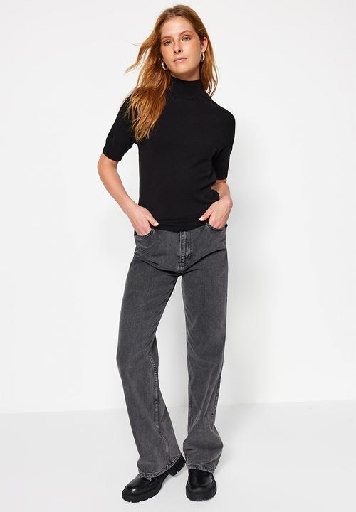 Trendyol - Premium Thread / Special Thread Basic Knitwear Blouse with Soft Touch - Black