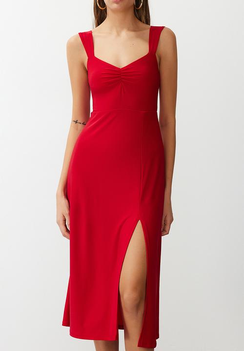 Trendyol - Plain Heart Collar Gathered Strap - Red