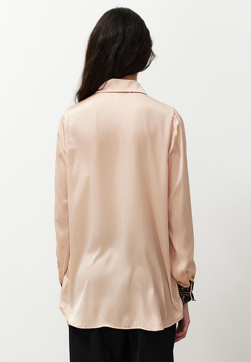 Trendyol - Collar Bow and Lace Detailed Satin Woven Shirt - Beige