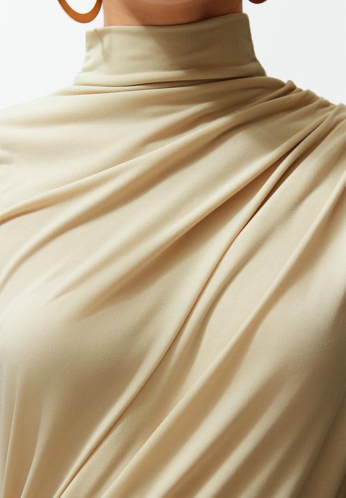 Trendyol - Ruffle/Drape Detail Fitted/Fitted Short Sleeve Stand Collar Stretchy Knitted Blouse - Stone