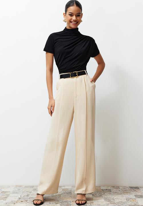 Trendyol - Shirring/Drape Detailed Fitted Stand Collar Stretch Knitted Blouse - Black