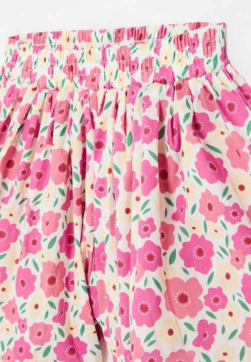 Pop Candy - Floral shorts - pink