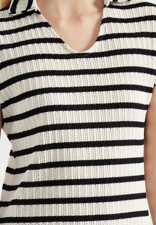 Trendyol - Striped Knitwear Look Polo Collar Maxi - White & Black