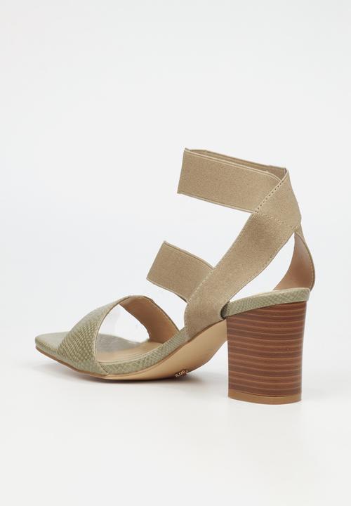 Butterfly Feet - Abigail 1 block heel - olive