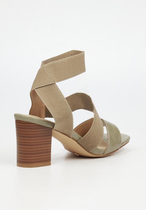 Butterfly Feet - Abigail 1 block heel - olive