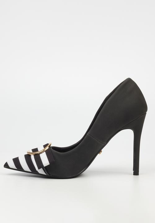 Miss Black - Lola 26 court - black