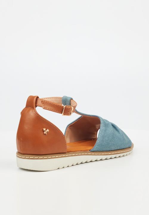 Butterfly Feet - Walnut 3 ankle strap - blue