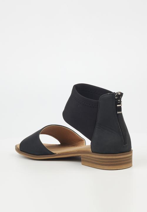 Miss Black - Micah 6 ankle strap - black