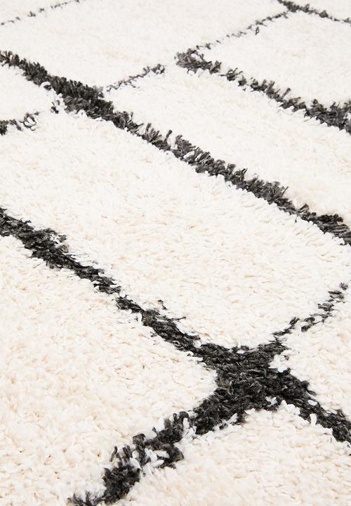 Fotakis - Shaggy Rug Linear - Black