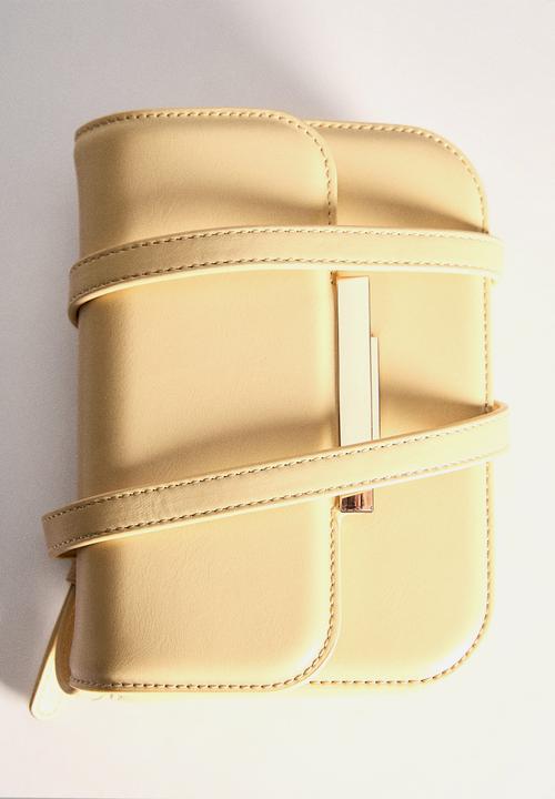 MANGO - Bag amber - light/pastel yellow