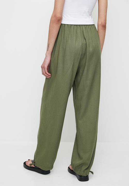 Superbalist - Linen barrel leg - green