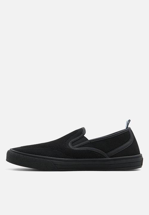 Call It Spring - Bartlett - black
