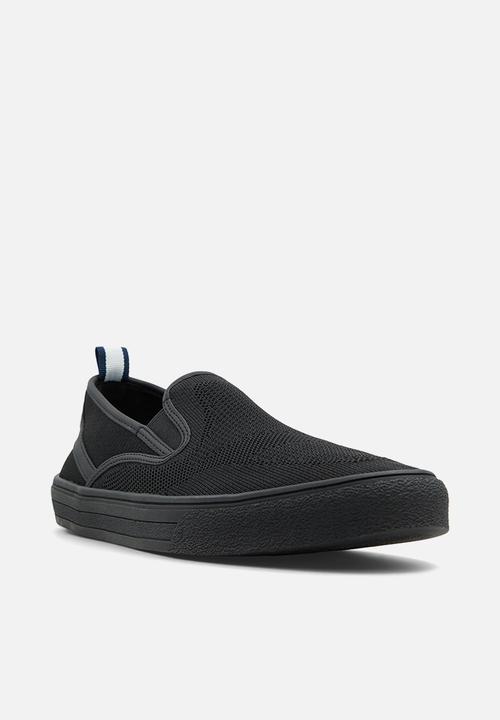 Call It Spring - Bartlett - black