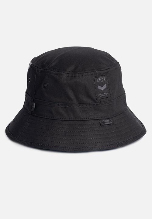 S.P.C.C - Surge Drongo Bucket Hat - Black