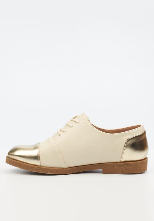Viabeach - Vespa 32 brogue - bone