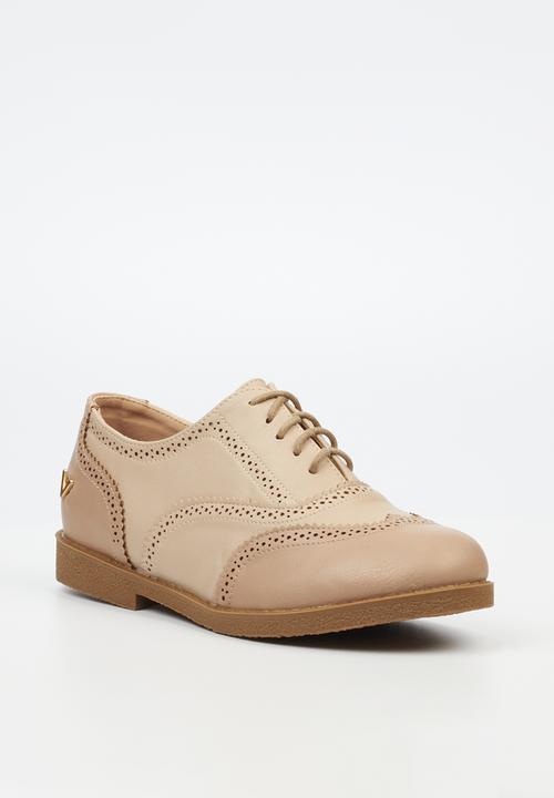Viabeach - Vespa 33 brogue - neutral