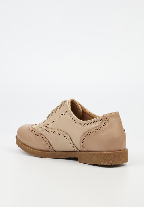Viabeach - Vespa 33 brogue - neutral