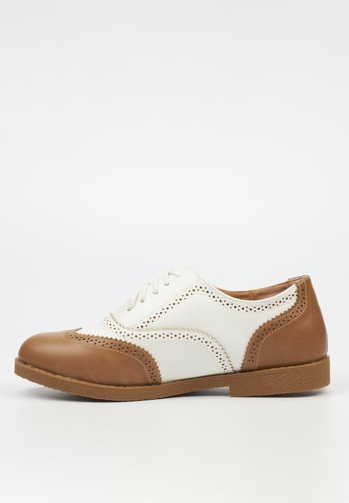 Viabeach - Vespa 33 brogue - brown combo