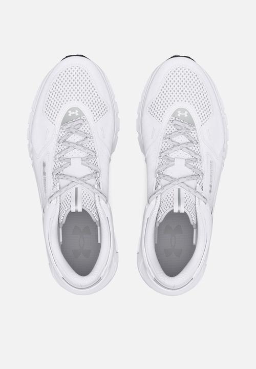 Under Armour - Summit Trek
