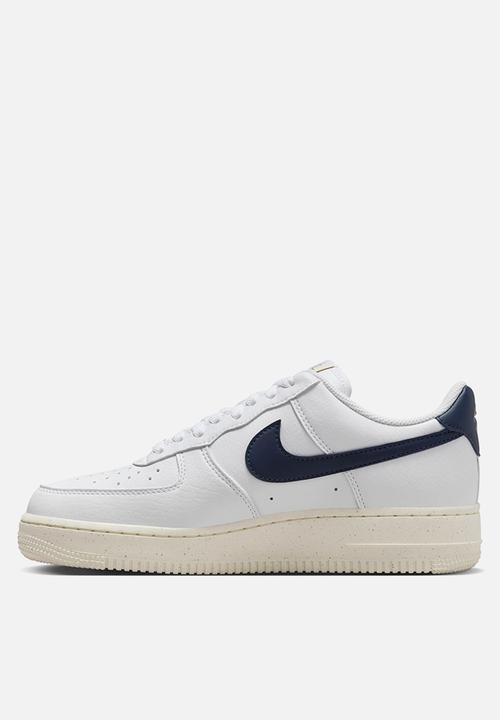 Nike - Air Force 1 '07