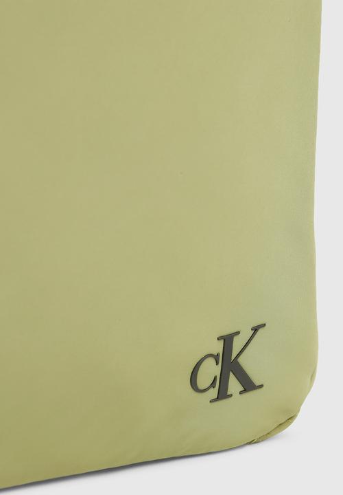 Calvin Klein - Ultralight Reporter18 Ny - Dark Juniper