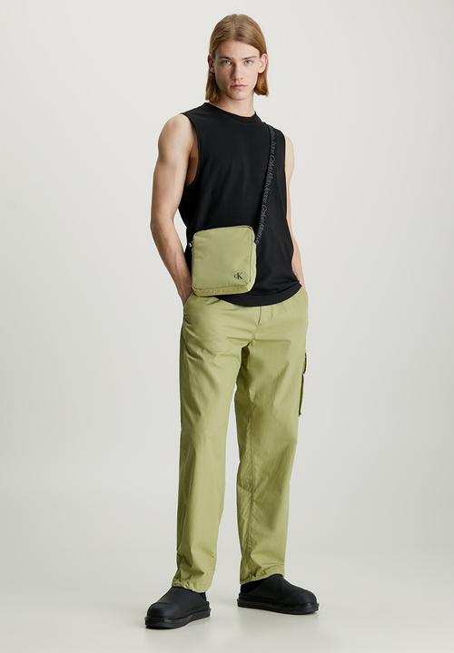 Calvin Klein - Ultralight Reporter18 Ny - Dark Juniper