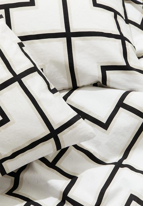 H&M - Graphic-print double/king duvet cover set - white patterned